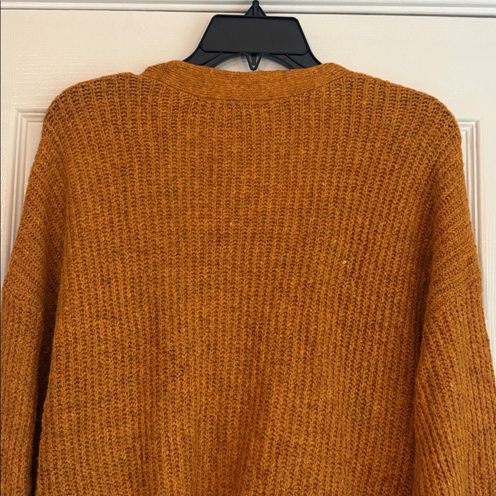 American Eagle Long Oversized Button Down Cardigan - Picture 5 of 5